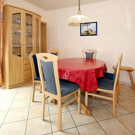 Arielle, * Dornumersiel