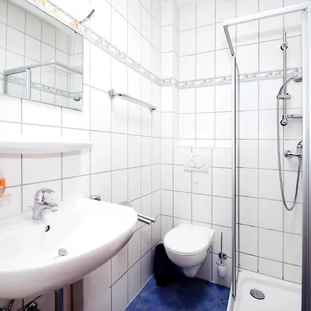 Arielle, * Dornumersiel